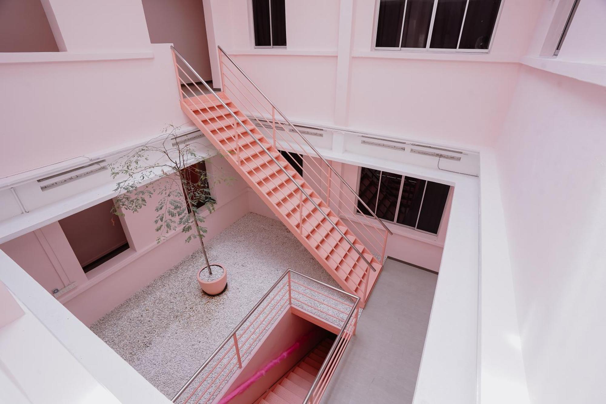 Pink Cabana Hotel Джордж Таун Екстериор снимка