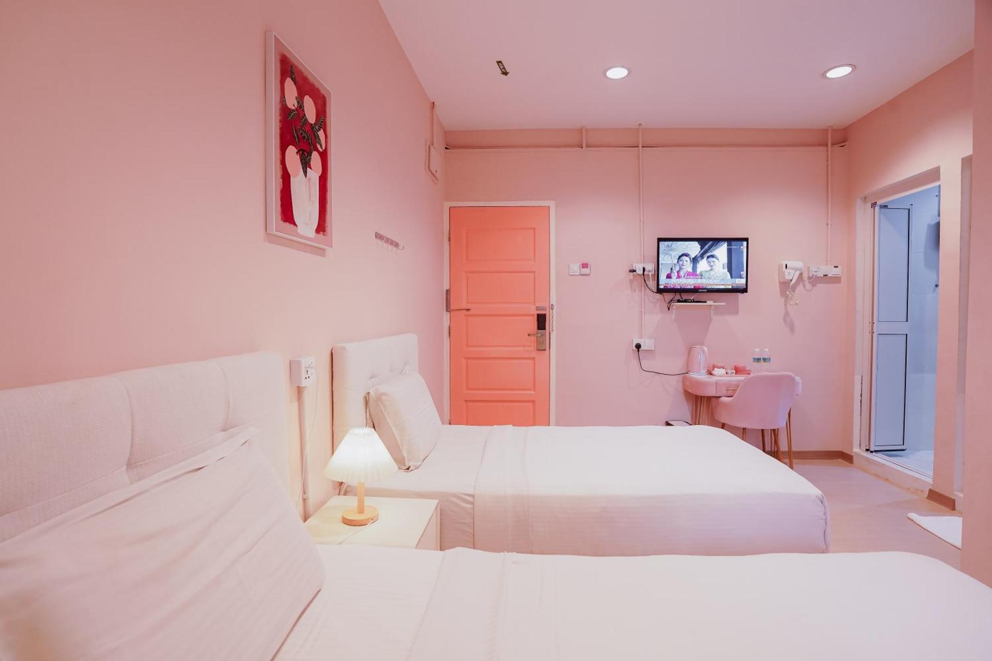 Pink Cabana Hotel Джордж Таун Екстериор снимка